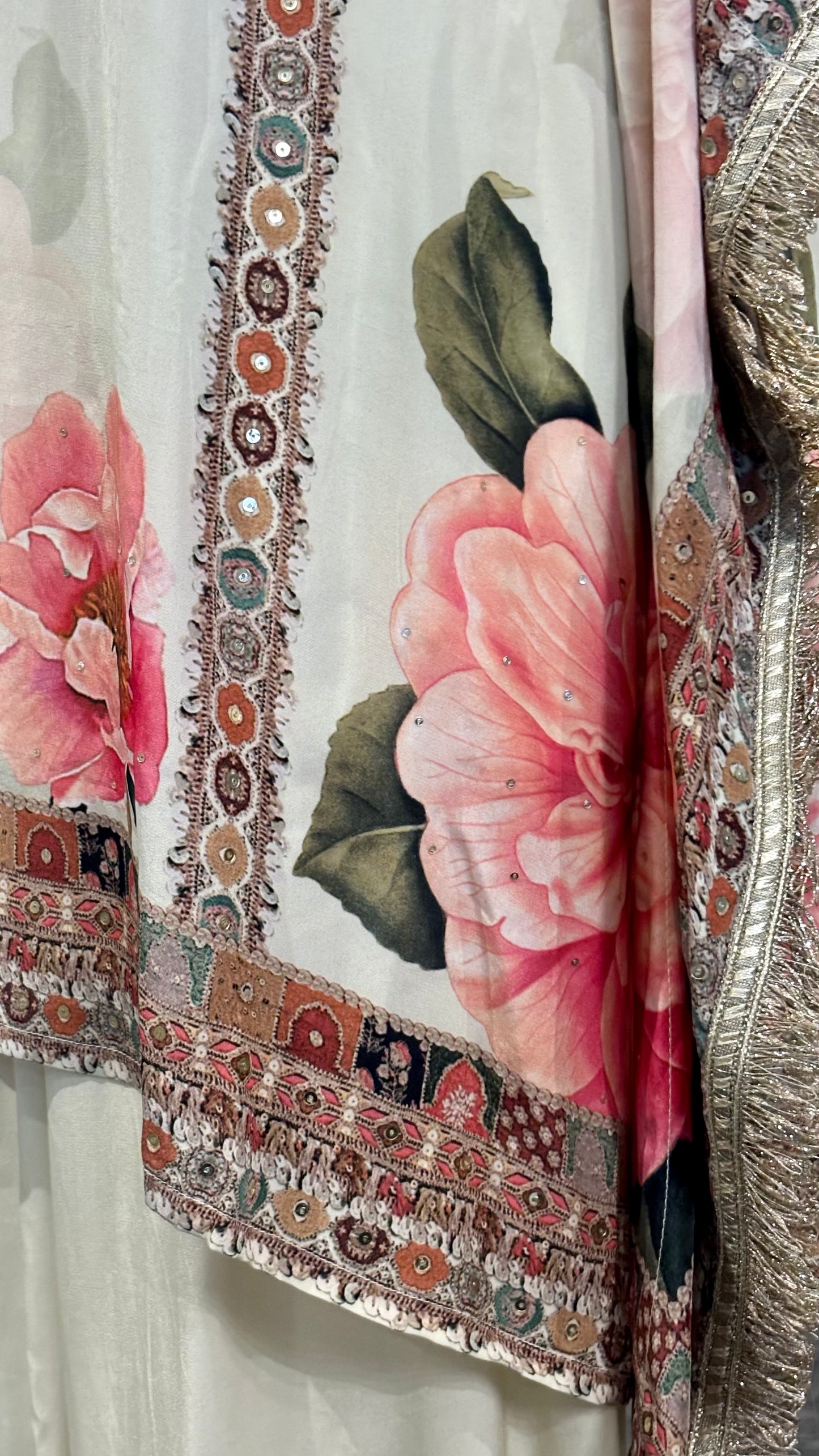 Cream Floral Kaftan Kurta - 2pc
