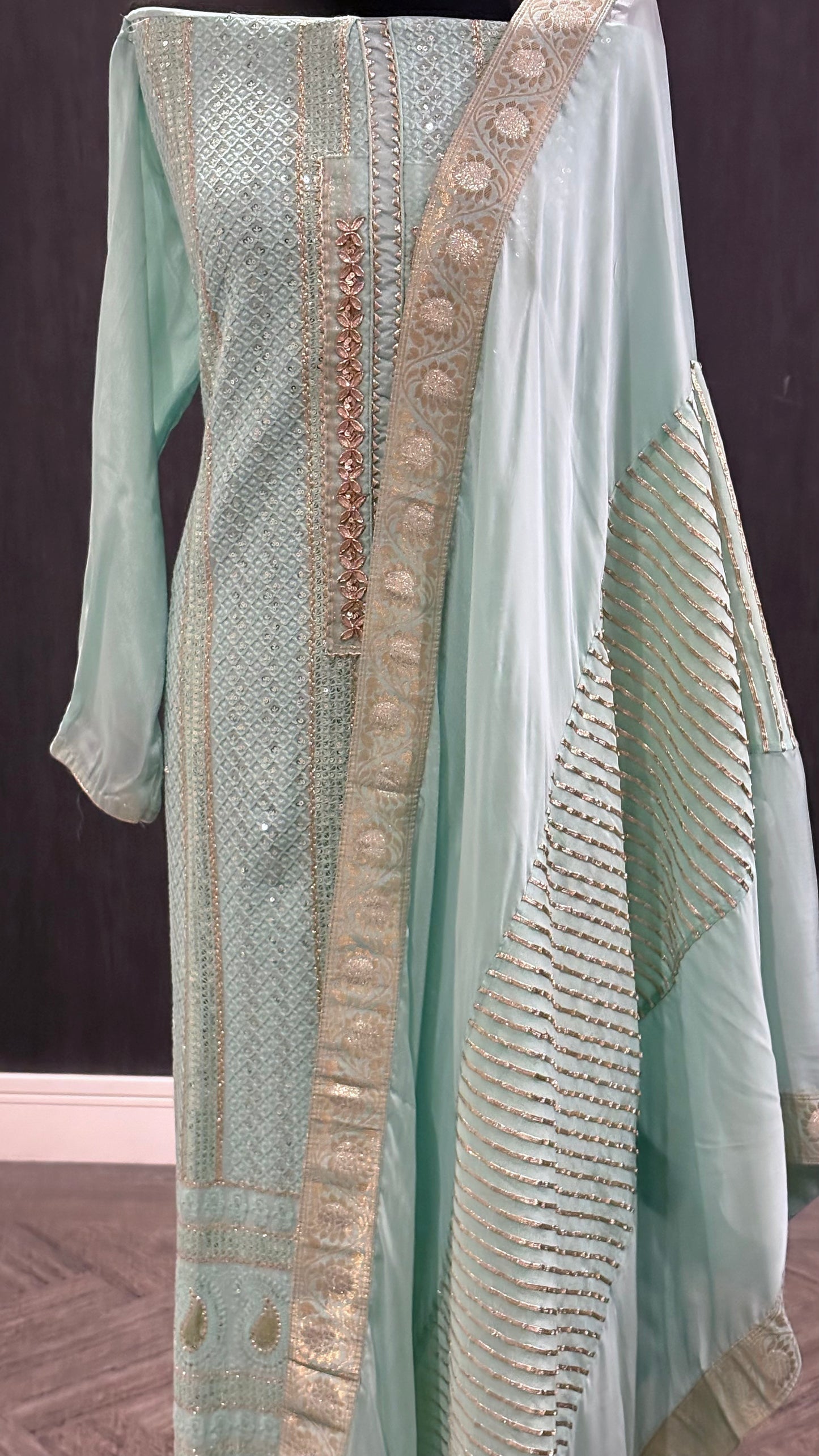 Mint Georgette Lakhnavi - 3pc