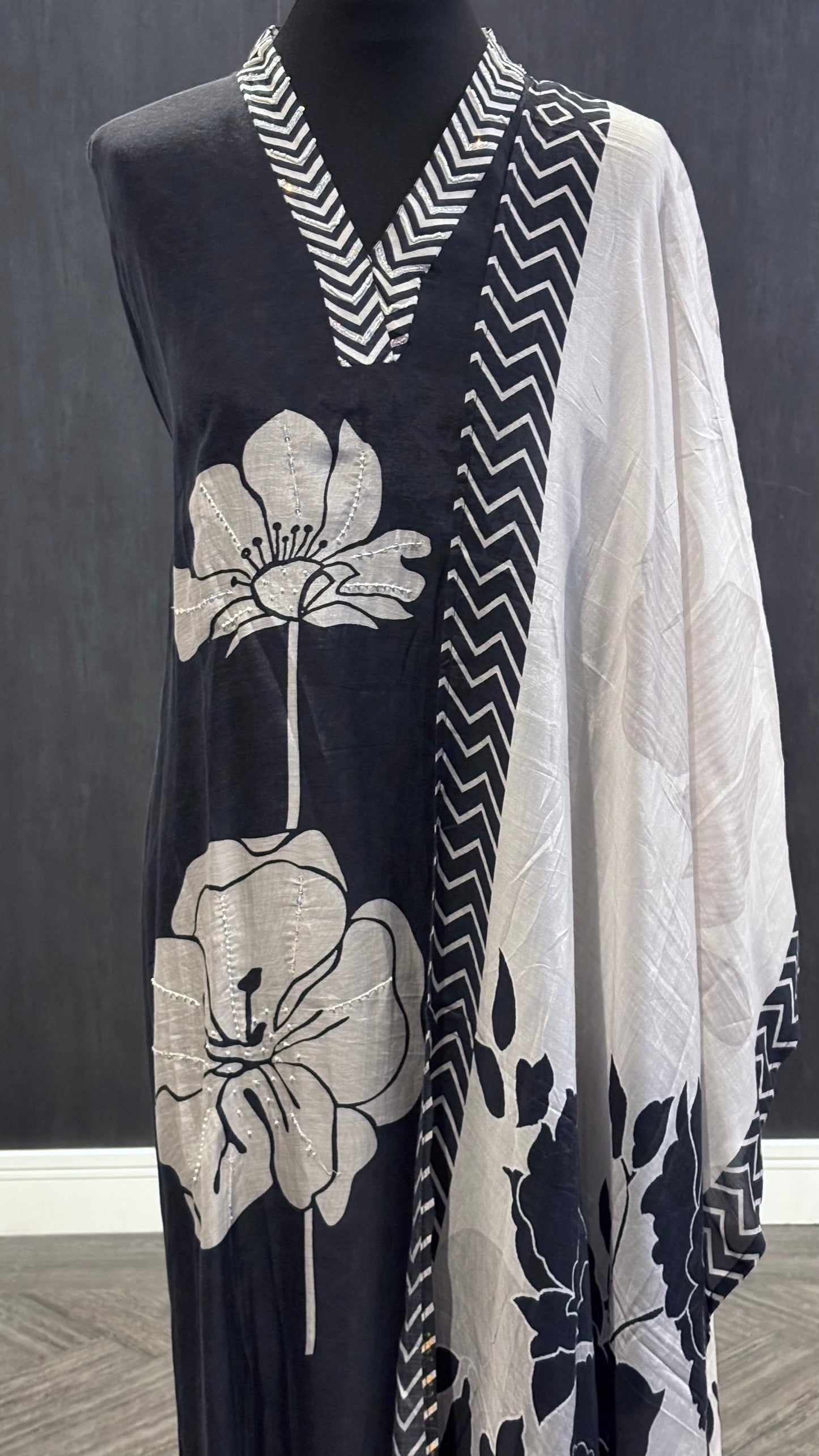 Black and White Floral - 3pc