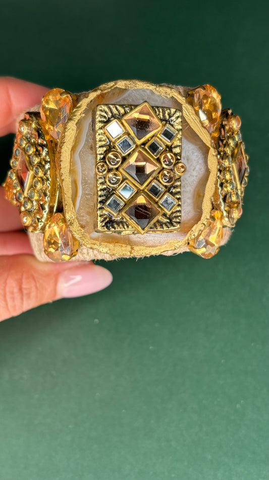 Handmade Jute Cuff - Large Stone Natural