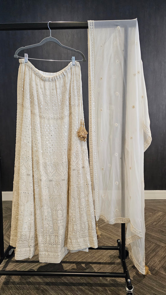 Ivory Lehnga (Mirror)