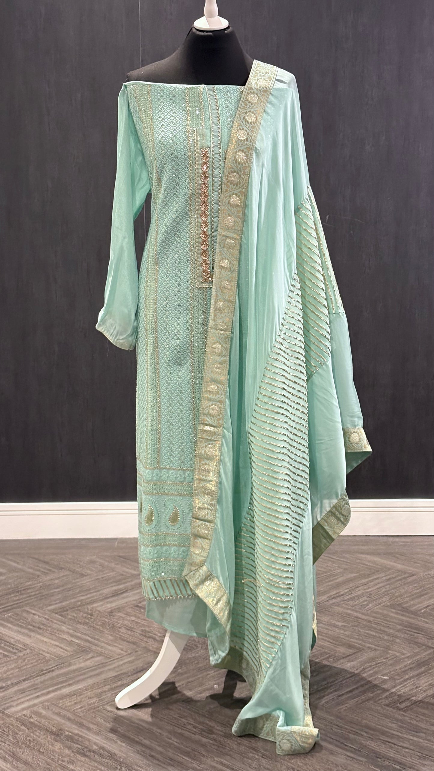 Mint Georgette Lakhnavi - 3pc