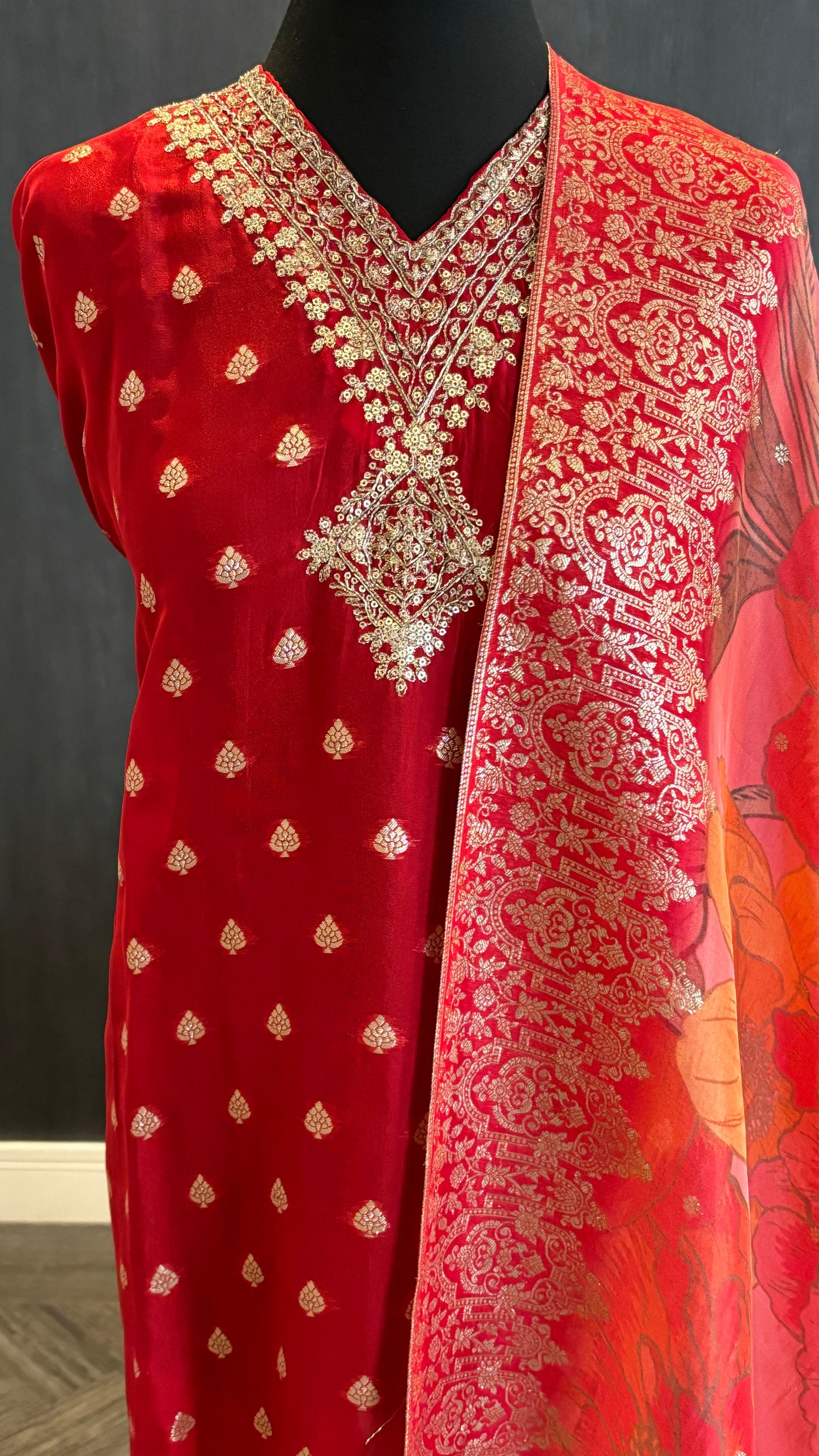 Red Banarsi digital Print - 3pc