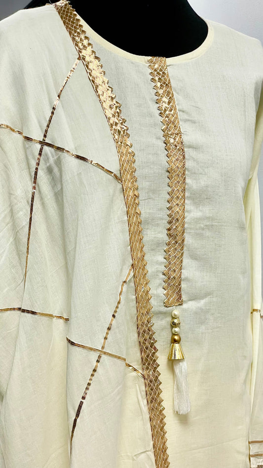 Ivory Gota Gharara - 3pc