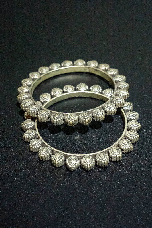 Ethnic bangles