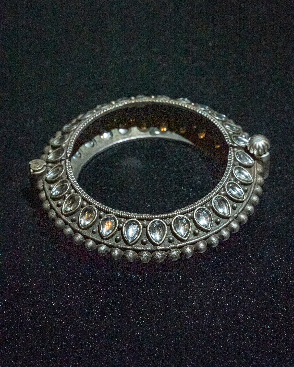 Teardrop Kangan