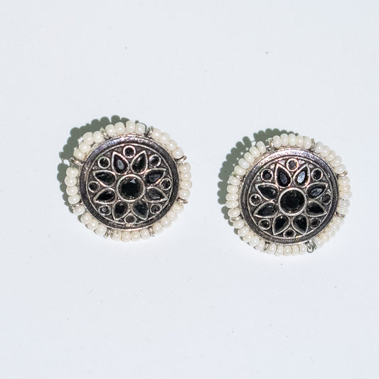 Black and Pearl Studs